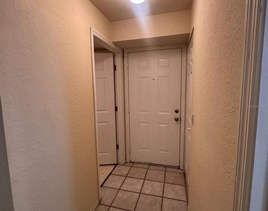820 Camargo Way - Photo Thumbnail 8