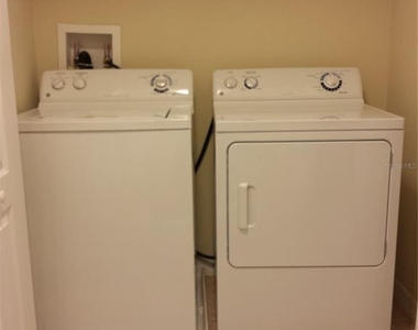 11064 Savannah Landing Circle - Photo Thumbnail 14