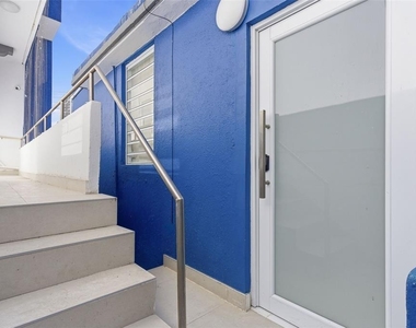 56 Calle F Krug Condado - Photo Thumbnail 7