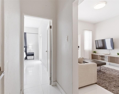 56 Calle F Krug Condado - Photo Thumbnail 15