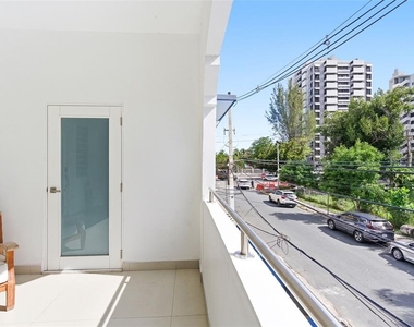 56 Calle F Krug Condado - Photo Thumbnail 12