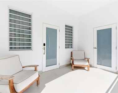 56 Calle F Krug Condado - Photo Thumbnail 8