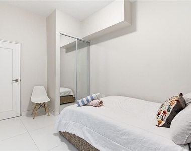 56 Calle F Krug Condado - Photo Thumbnail 6