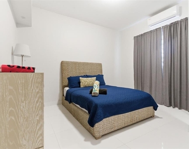 56 Calle F Krug Condado - Photo Thumbnail 6