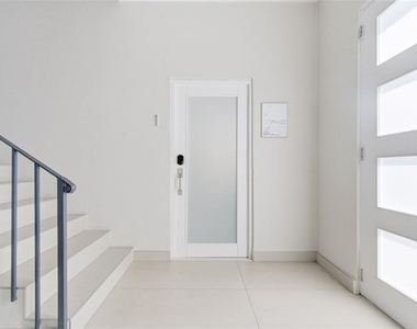 56 Calle F Krug Condado - Photo Thumbnail 13