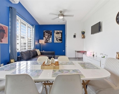 56 Calle F Krug Condado - Photo Thumbnail 3