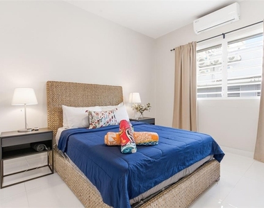 56 Calle F Krug Condado - Photo Thumbnail 4