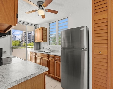 1304 Wilson Avenue - Photo Thumbnail 4