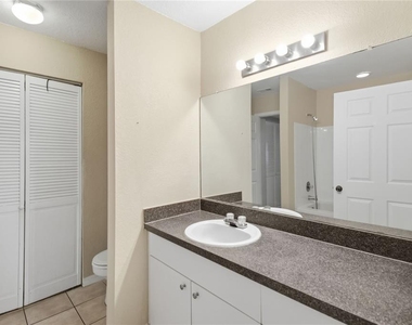 6416 Raleigh Street - Photo Thumbnail 19