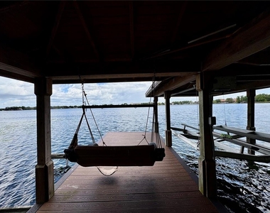 438 Lakeview Avenue - Photo Thumbnail 22