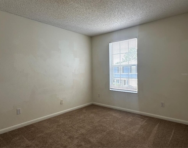 12640 Somerset Oaks Street - Photo Thumbnail 15