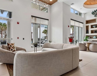 4005 Bismark Drive - Photo Thumbnail 3