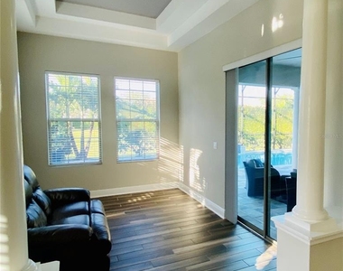 7849 Freestyle Lane - Photo Thumbnail 14
