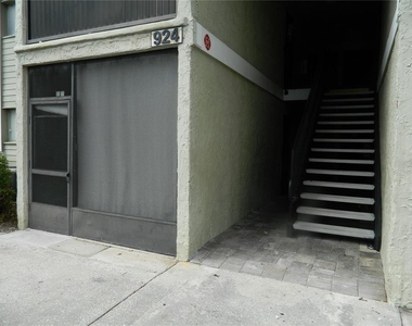 924 Lake Destiny Road - Photo Thumbnail 1