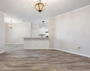 1220 Priory Circle - Photo Thumbnail 11