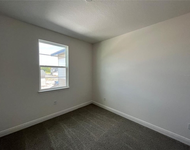 3875 Knotty Pine Street - Photo Thumbnail 17