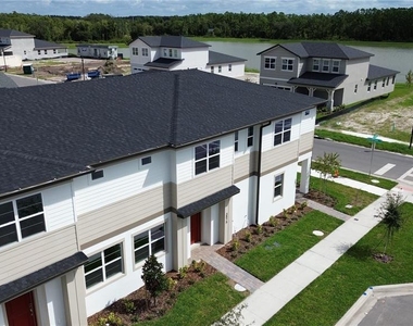 3875 Knotty Pine Street - Photo Thumbnail 2