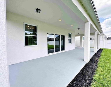 6154 Hamlin Reserve Boulevard - Photo Thumbnail 27