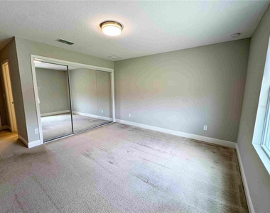 6154 Hamlin Reserve Boulevard - Photo Thumbnail 39