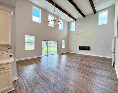 6154 Hamlin Reserve Boulevard - Photo Thumbnail 19