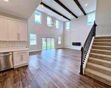 6154 Hamlin Reserve Boulevard - Photo Thumbnail 18