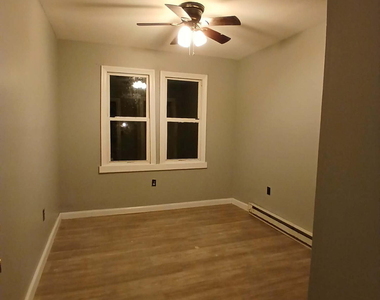 47 E Parker Street - Photo Thumbnail 8