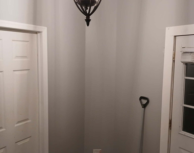 47 E Parker Street - Photo Thumbnail 2