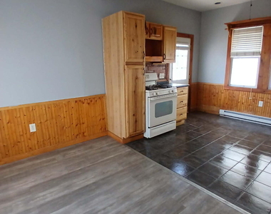 47 E Parker Street - Photo Thumbnail 1