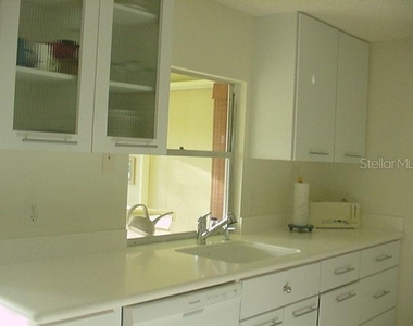 519 Circlewood Drive - Photo Thumbnail 4