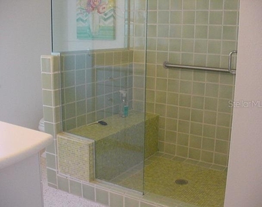 519 Circlewood Drive - Photo Thumbnail 9