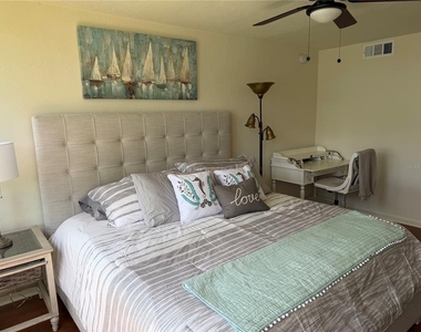 618 Bird Bay Drive S - Photo Thumbnail 15