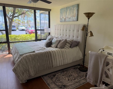 618 Bird Bay Drive S - Photo Thumbnail 14