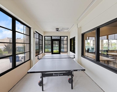 618 Bird Bay Drive S - Photo Thumbnail 28