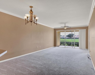 8406 Wethersfield Run - Photo Thumbnail 9