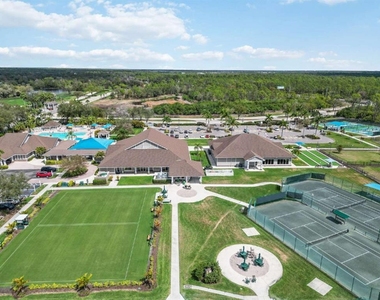 4604 Club Drive - Photo Thumbnail 43