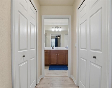 7607 Grand Estuary Trail - Photo Thumbnail 32