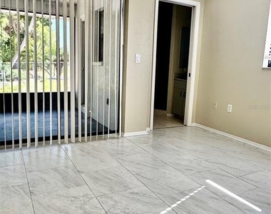 9271 Tacoma Avenue - Photo Thumbnail 9