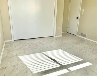 9271 Tacoma Avenue - Photo Thumbnail 6