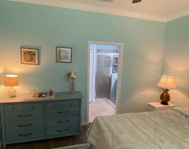 6760 Willowshire Way - Photo Thumbnail 10