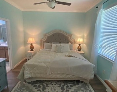 6760 Willowshire Way - Photo Thumbnail 8