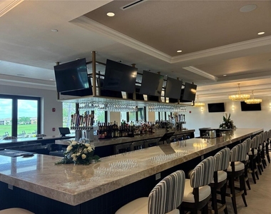 6760 Willowshire Way - Photo Thumbnail 29