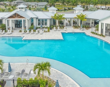 16905 Sweetwater Village Drive - Photo Thumbnail 53