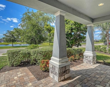 16905 Sweetwater Village Drive - Photo Thumbnail 3