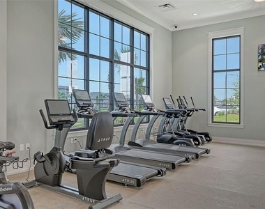 16905 Sweetwater Village Drive - Photo Thumbnail 65
