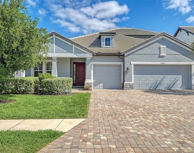 16905 Sweetwater Village Drive - Photo Thumbnail 1