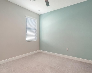 16905 Sweetwater Village Drive - Photo Thumbnail 34