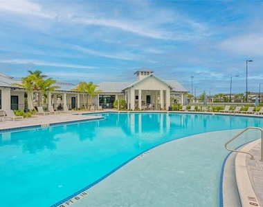 16905 Sweetwater Village Drive - Photo Thumbnail 76