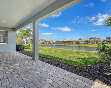 16905 Sweetwater Village Drive - Photo Thumbnail 41
