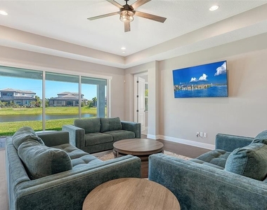 16905 Sweetwater Village Drive - Photo Thumbnail 9