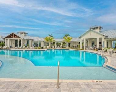 16905 Sweetwater Village Drive - Photo Thumbnail 75